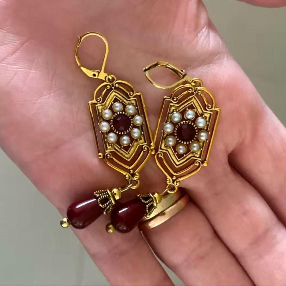 Marquis Ethnic Bordo Vintage Bronze Brushed Earrings - Picture 6 of 8